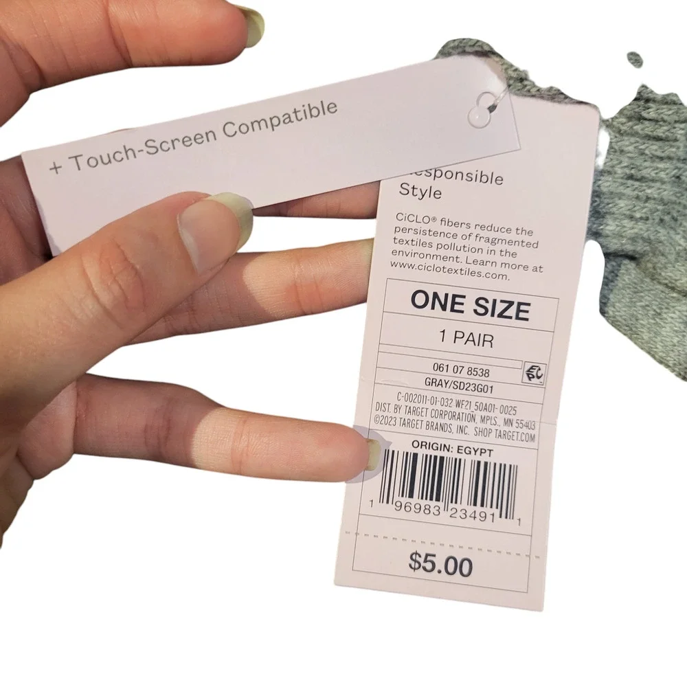 NWT Wild Fable gray one size gloves touch screen compatible, one size
